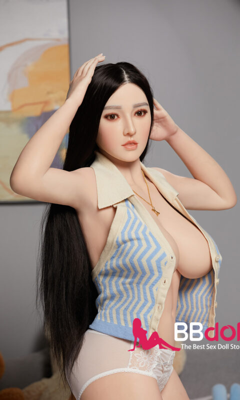 Big Breast Japanese Silicone Sex Doll